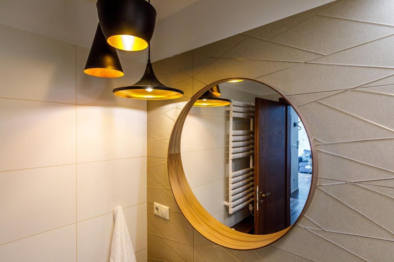 Royal Cafe Apartman Кестхей Экстерьер фото